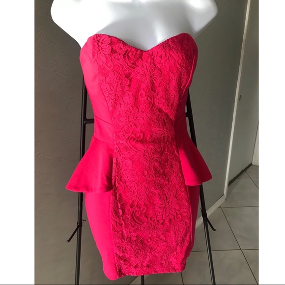 Pink lace peplum strapless bandeau mini dress - Picture 8 of 8